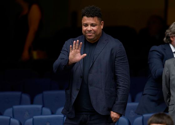 Ronaldo Nazario "quiere vender"