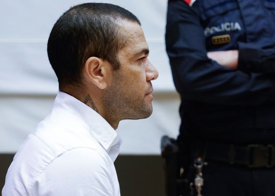 La Audiencia de Barcelona cita a Dani Alves para conocer su sentencia final
