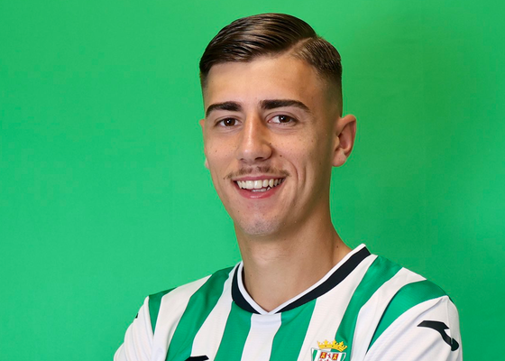 Fichaje de Primera en el Córdoba