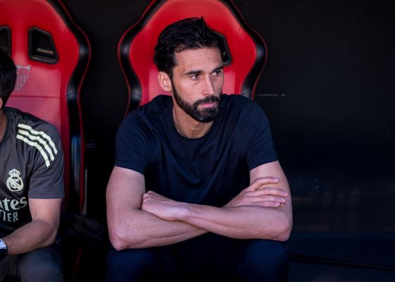 Sabor a despedida de Arbeloa en el Pizjuán: "Cuatro meses difíciles para todos"