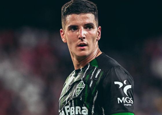 Martim Neto confía en el Elche: “Ya me siento como en casa y el grupo es muy bueno”