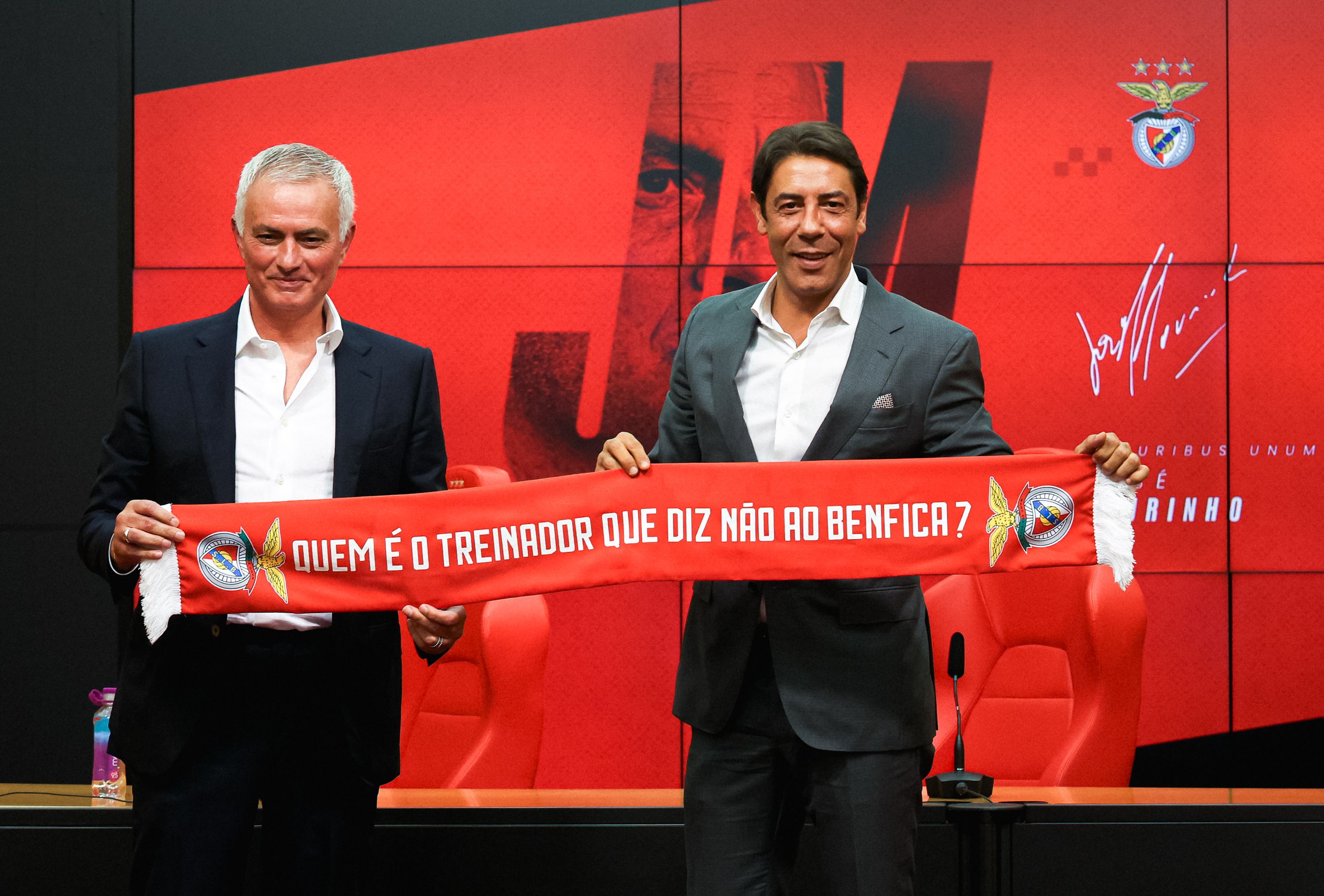 Puerta de salida para Mourinho