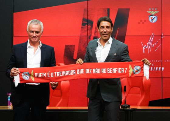 Puerta de salida para Mourinho