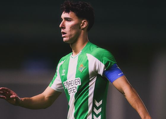 El Betis estudia el traspaso de Pablo Busto al Córdoba 