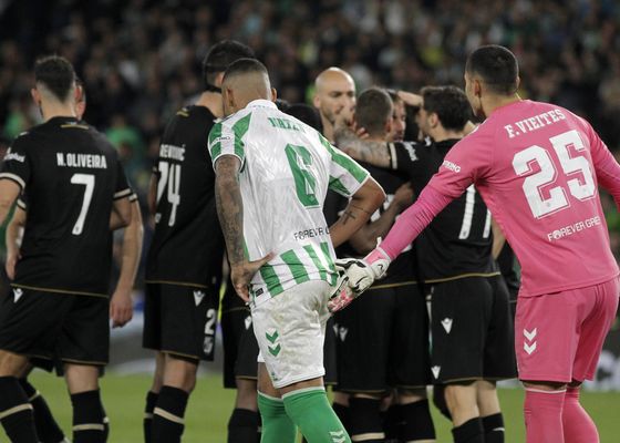 "Si el Betis cae en la Conference League va a ser un fracaso"