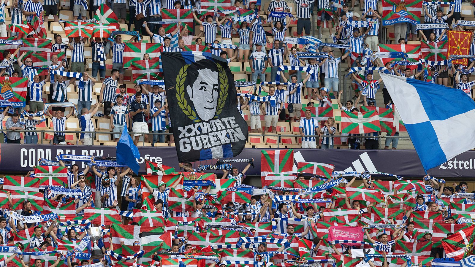 Casi cuatro años de cárcel para un aficionado de la Real por incidentes en un derbi vasco