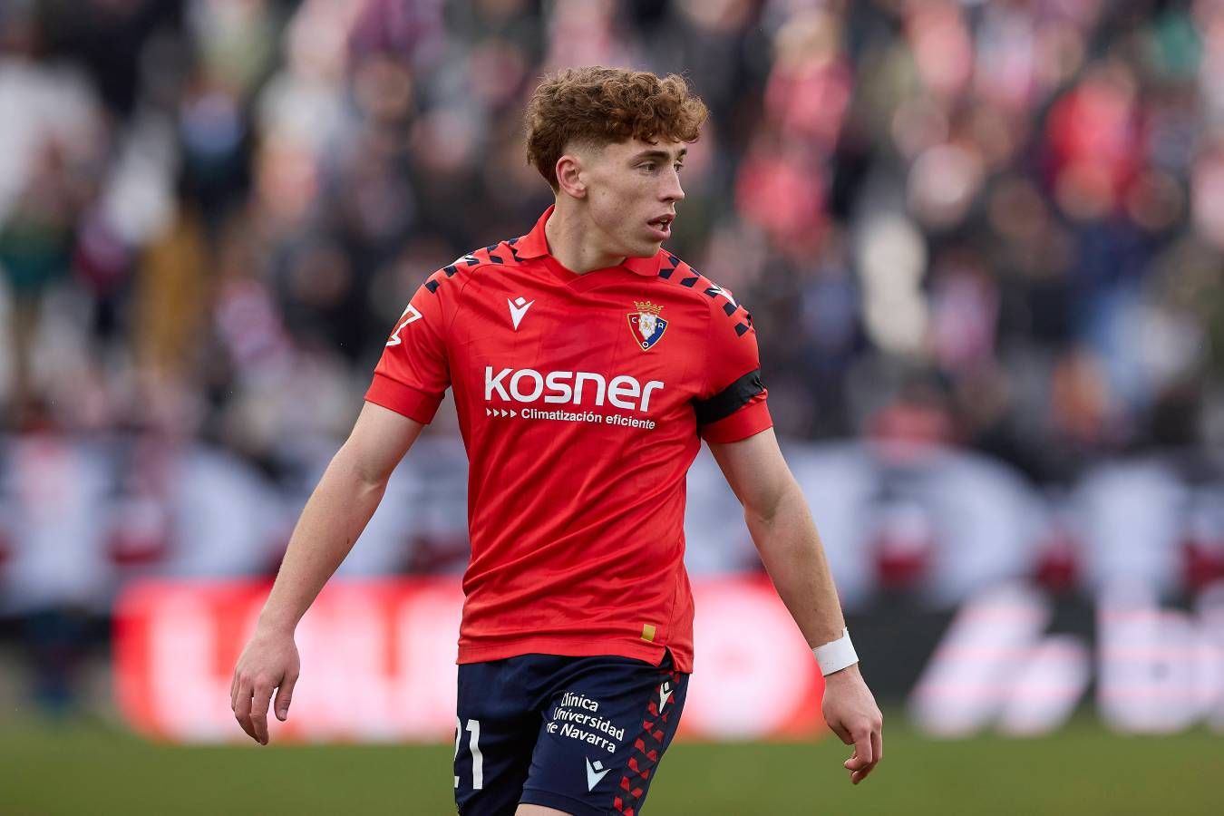 Víctor Muñoz se lesiona y hace saltar las alarmas en Osasuna y España