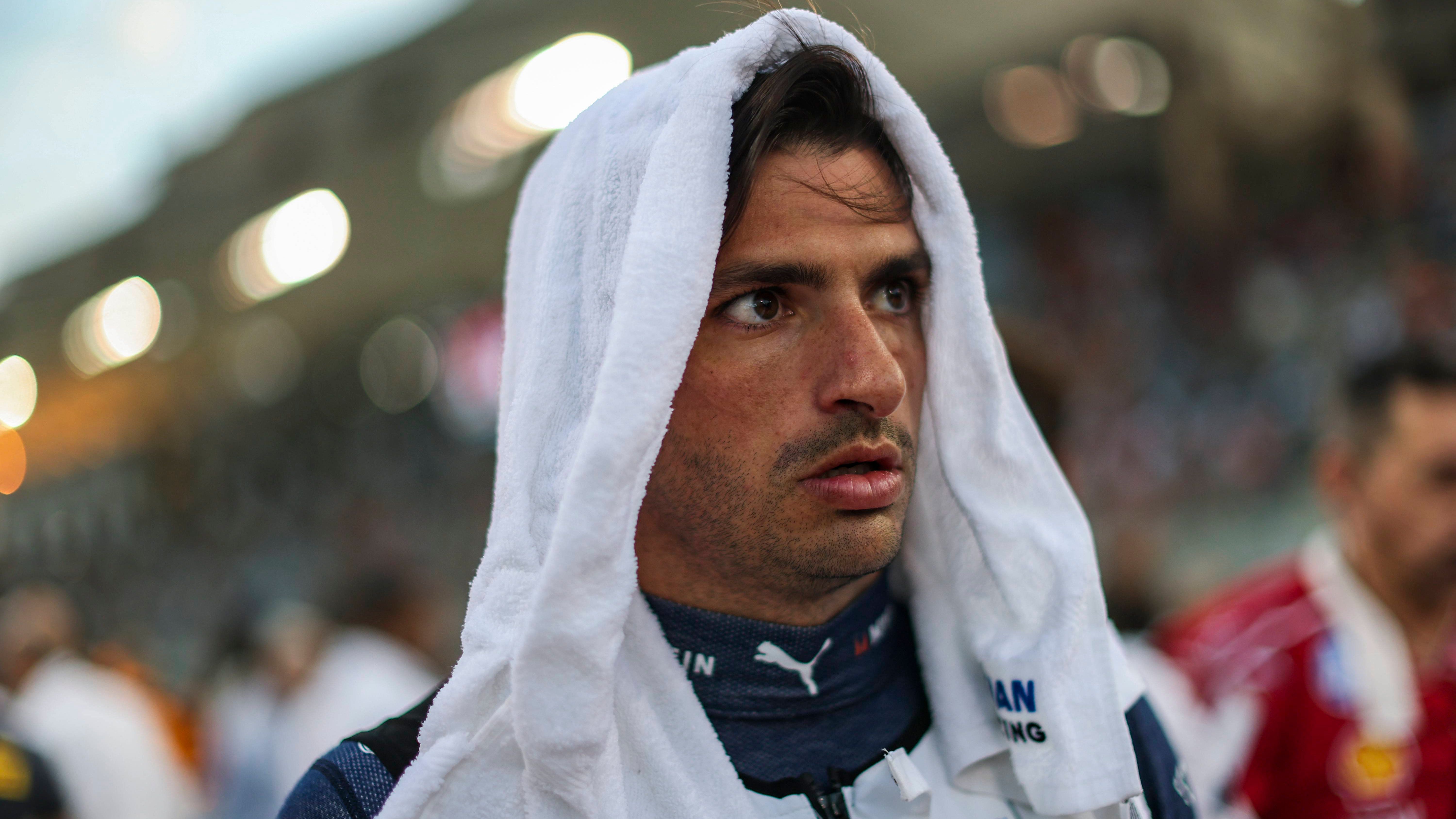 Carlos Sainz empieza a ver la luz: Williams dice sí a Bahréin