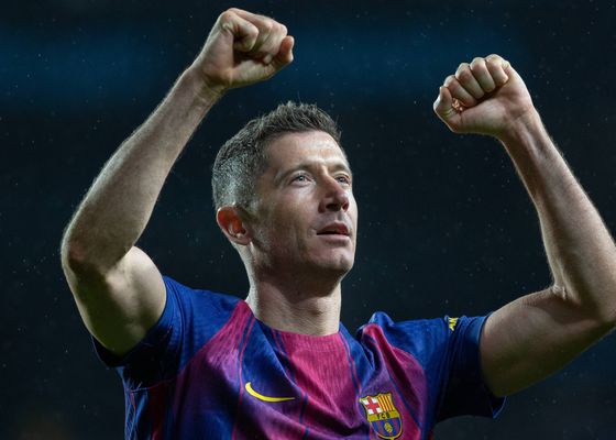La lupa de ESTADIO Deportivo en la Jornada 12 de LaLiga EA Sports: Vallecas, Lewandowski y Villarreal son protagonistas