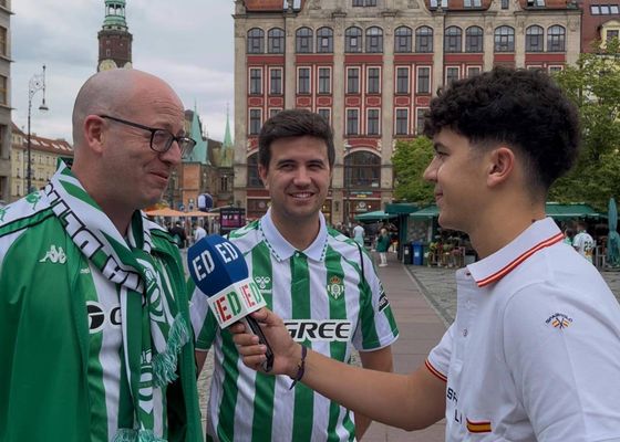 La Peña Bética de Londres vivirá la final ante el Chelsea como un derbi: "Es el típico pique que puede haber en Sevilla entre béticos y sevillistas"
