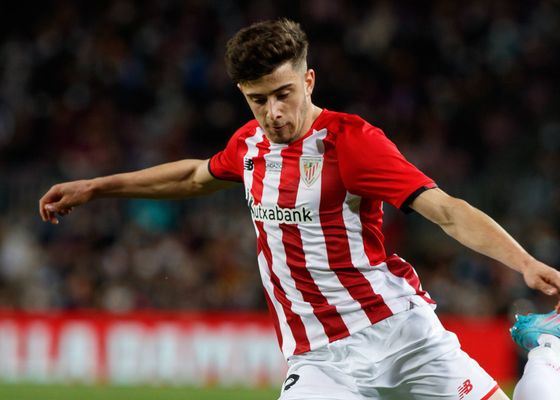 Oficial Nico Serrano y la cláusula que ha impuesto el Athletic