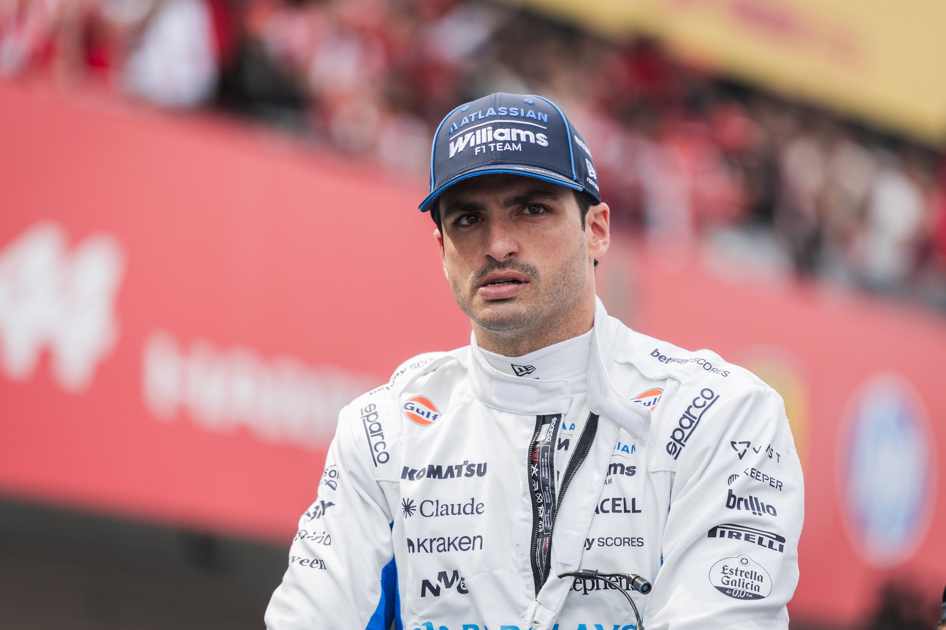 Williams respalda a Sainz y promete un cambio: ''Necesitamos un coche digno''