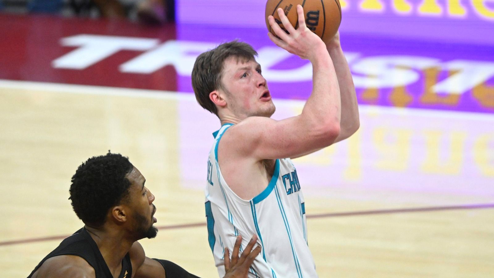 Ni Luka Doncic ni Stephen Curry, el nuevo rey del triple en la NBA es Kon Knueppel