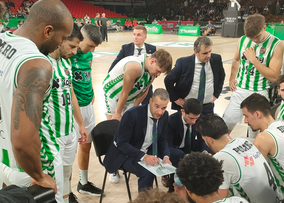 El Betis Baloncesto se la vuelve a pegar en el estreno de Bruno Savignani
