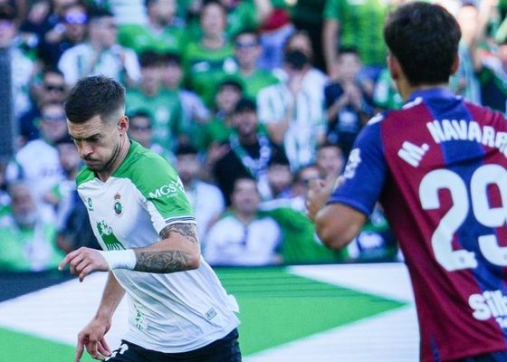 Resumen jornada 9 en Segunda división: el Racing es más líder, el Mirandés se lleva el derbi y el Granada sonríe