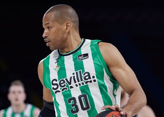 Sentida despedida de un "guerrero" del Betis que echará de menos "la adrenalina"