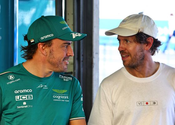 Vettel compara su carrera con la de Alonso: "Fernando dirá que siempre está a su mejor nivel"