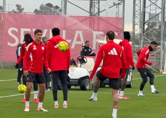 José Ángel Carmona protagoniza una sesión en la que continúa Rubén Vargas