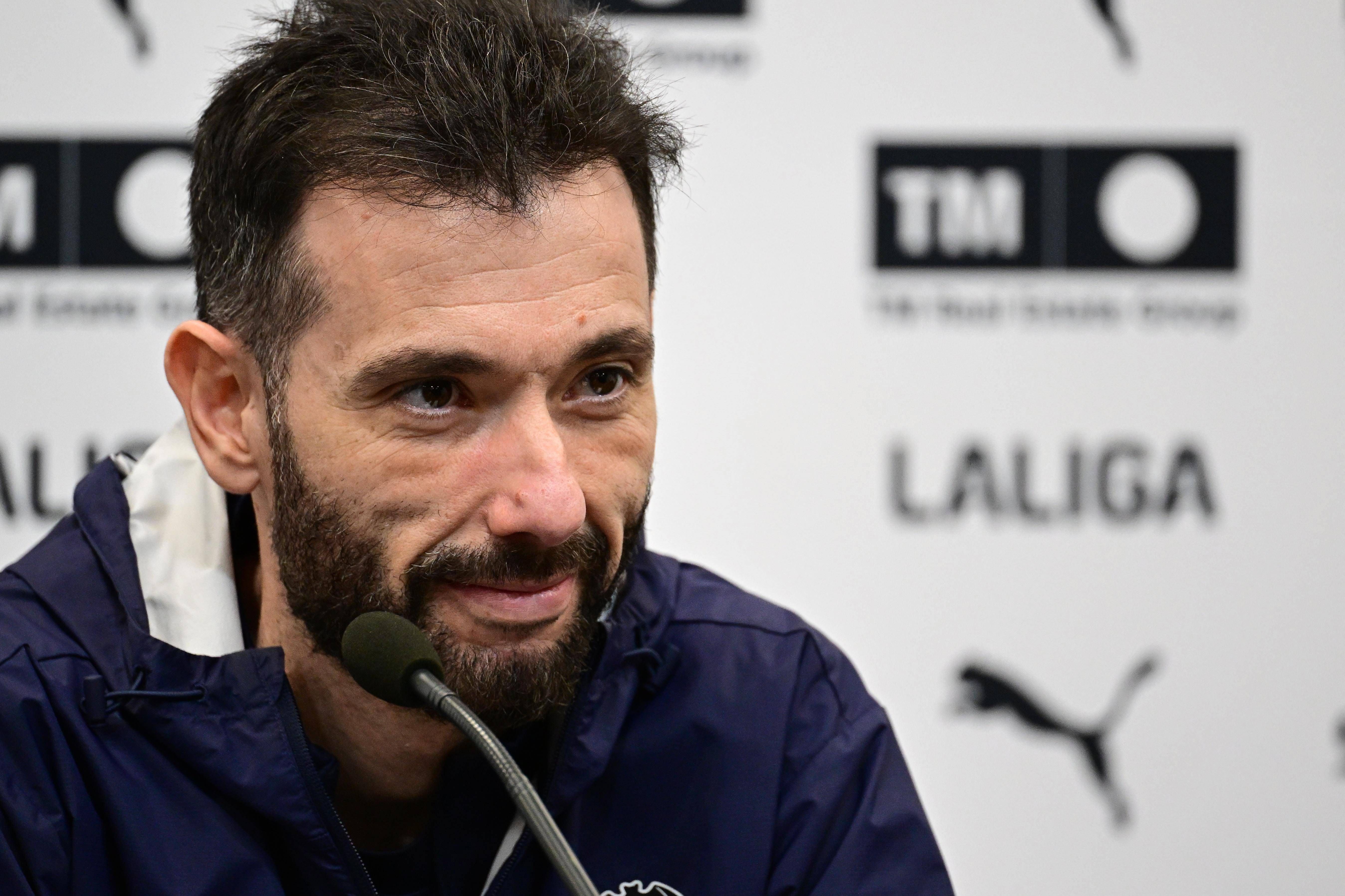 Corberán, intranquilo con el futuro del Valencia