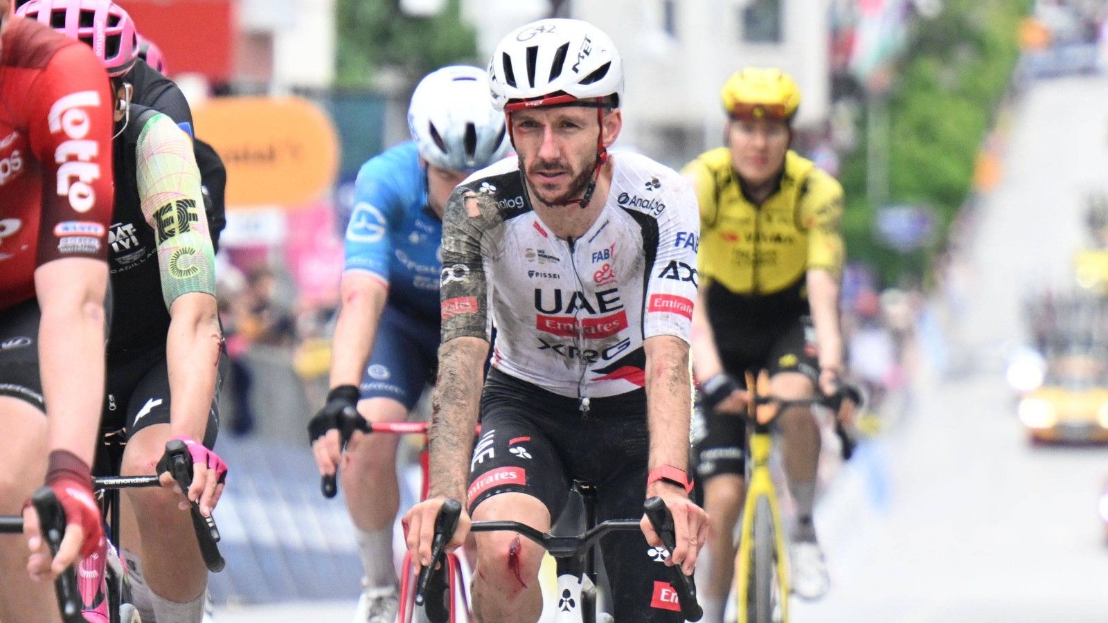 Jonas Vingegaard golpea, Adam Yates se despide y Guillermo Silva hace historia en el Giro de Italia