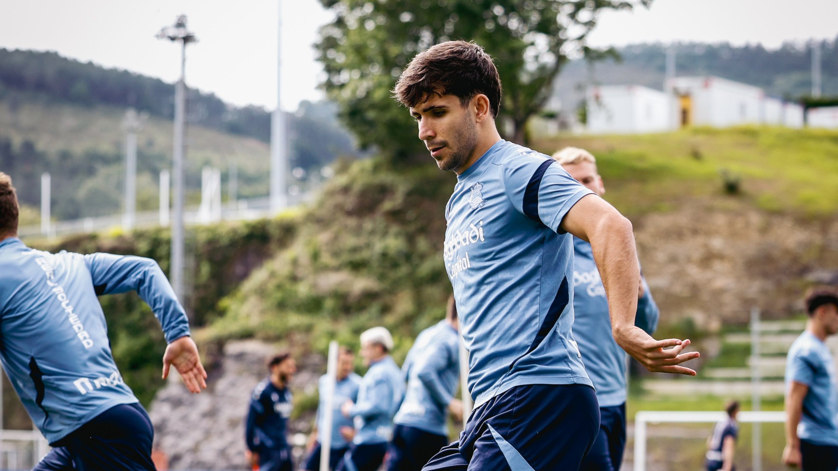 Seis bajas, una de ellas muy importante, en la lista de la Real Sociedad para recibir al Betis