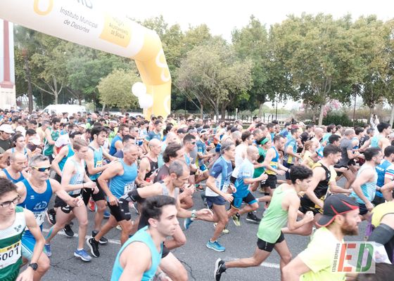 Si corriste la Caixabank-Casco Antiguo, del #Sevilla10 del IMD, búscate en la galería fotográfica