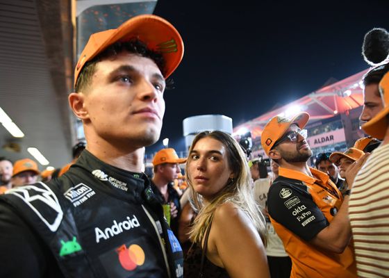 Lando Norris no se corta: ''Estos coches se sienten como un F2, no sé si me gusta''