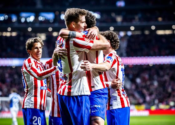 Así queda la clasificación de LaLiga EA Sports, tras la victoria del Atlético de Madrid y la derrota del Real Madrid en la jornada 25 de primera división