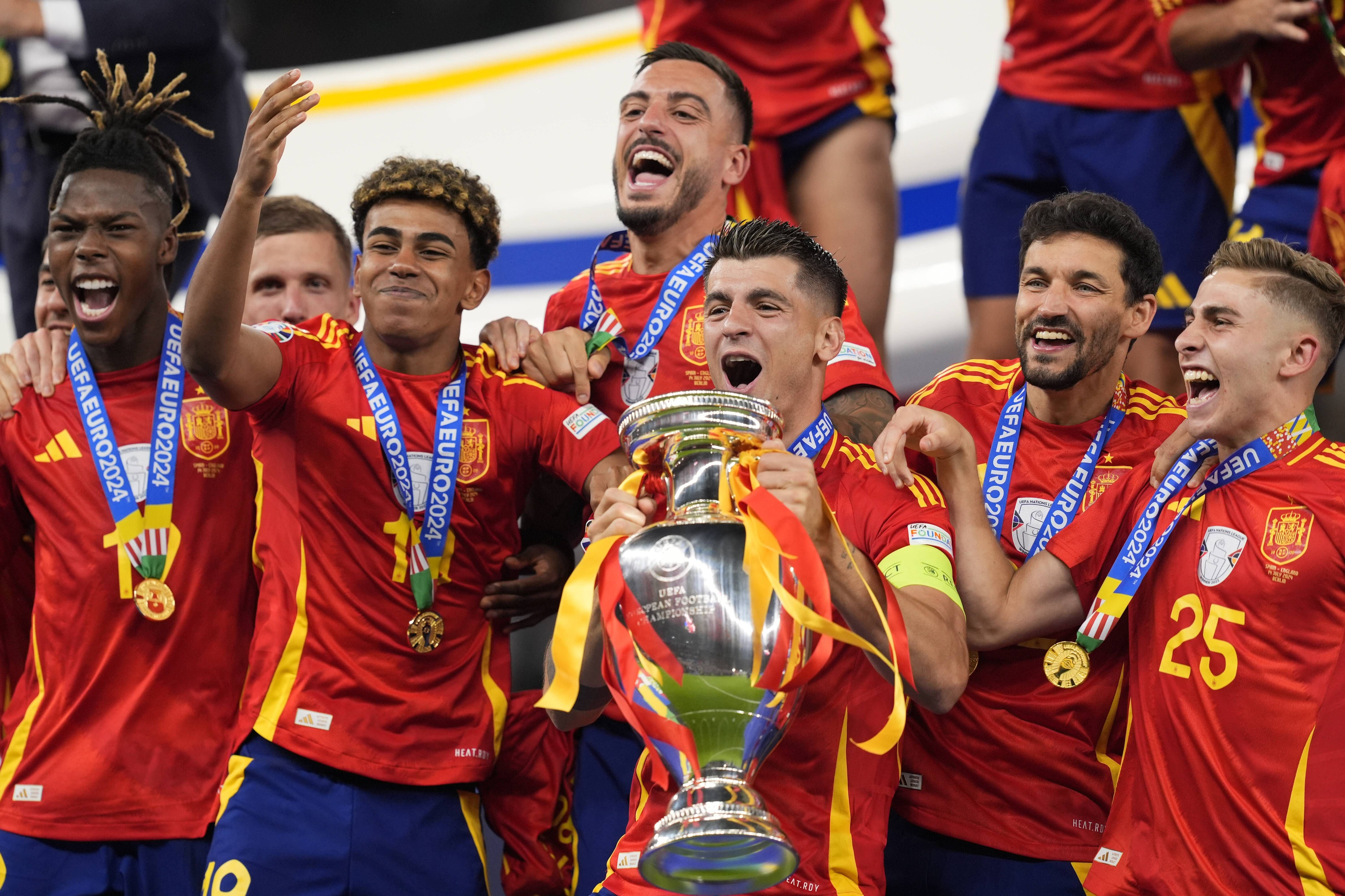 Jesús Navas se retira haciendo historia