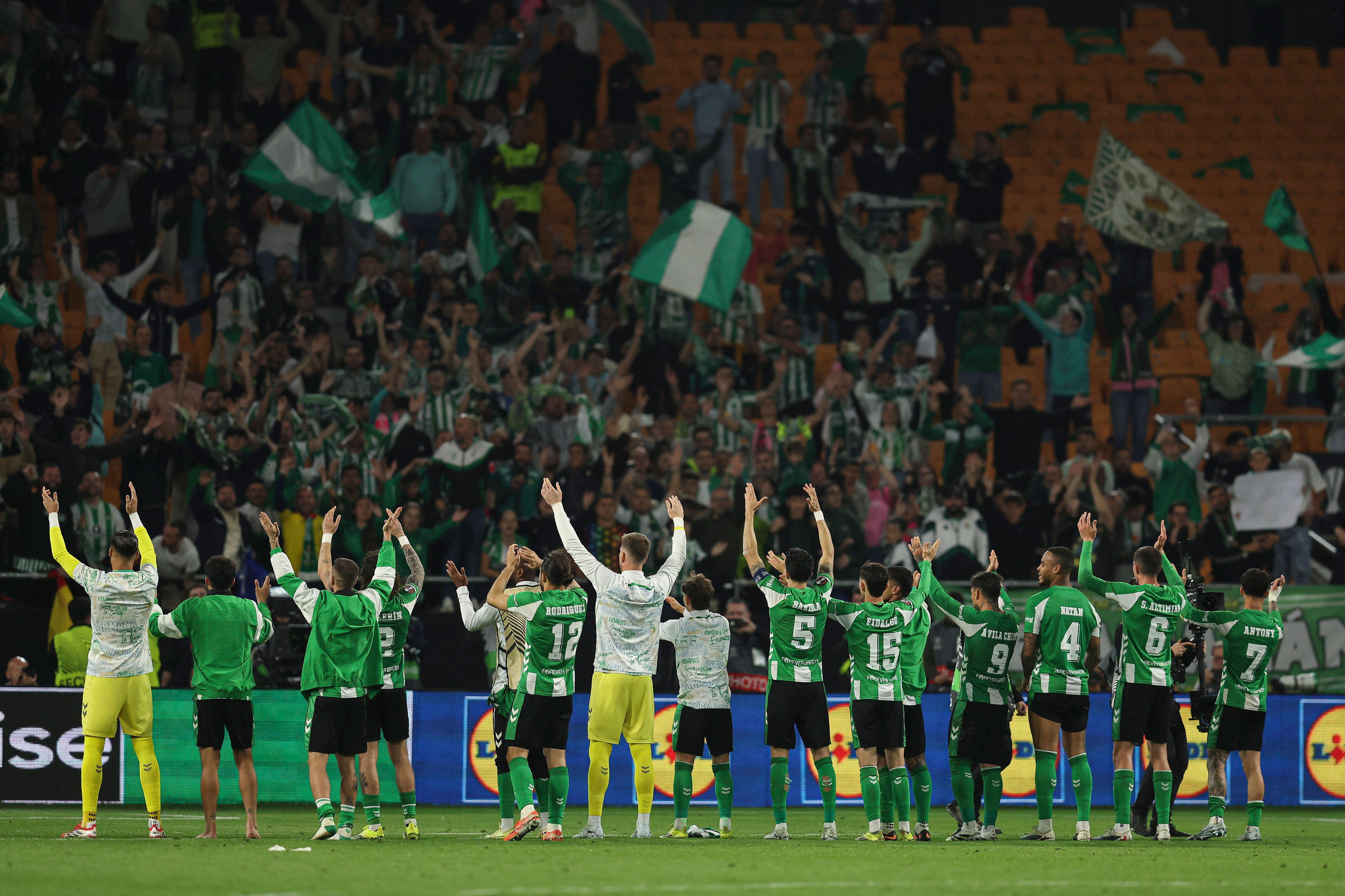 La caldera de La Cartuja ya toma temperatura: en busca del récord ante el Sporting de Braga  