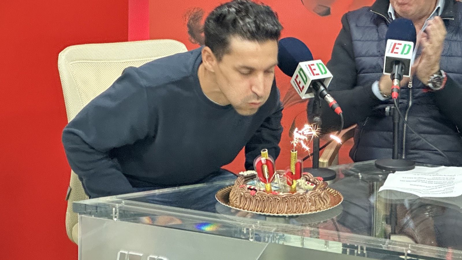 Un cumpleaños de leyenda: 40 años de Jesús Navas que caminan junto a tres décadas de ESTADIO Deportivo
