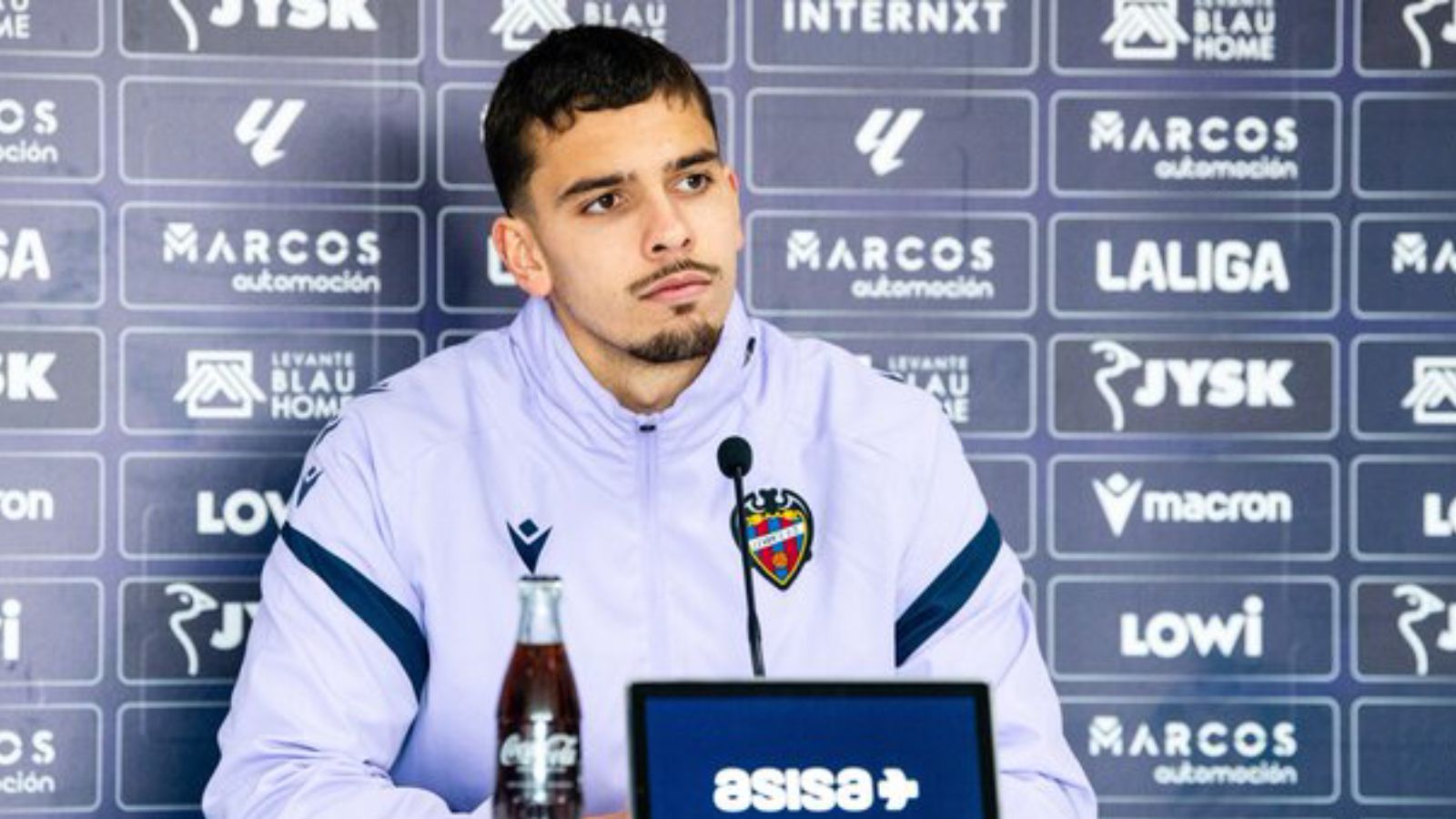 El Levante cierra a su segundo fichaje para la permanencia y amenaza al Real Madrid