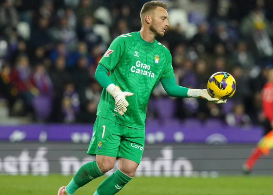 Quiere fichar a Cillessen