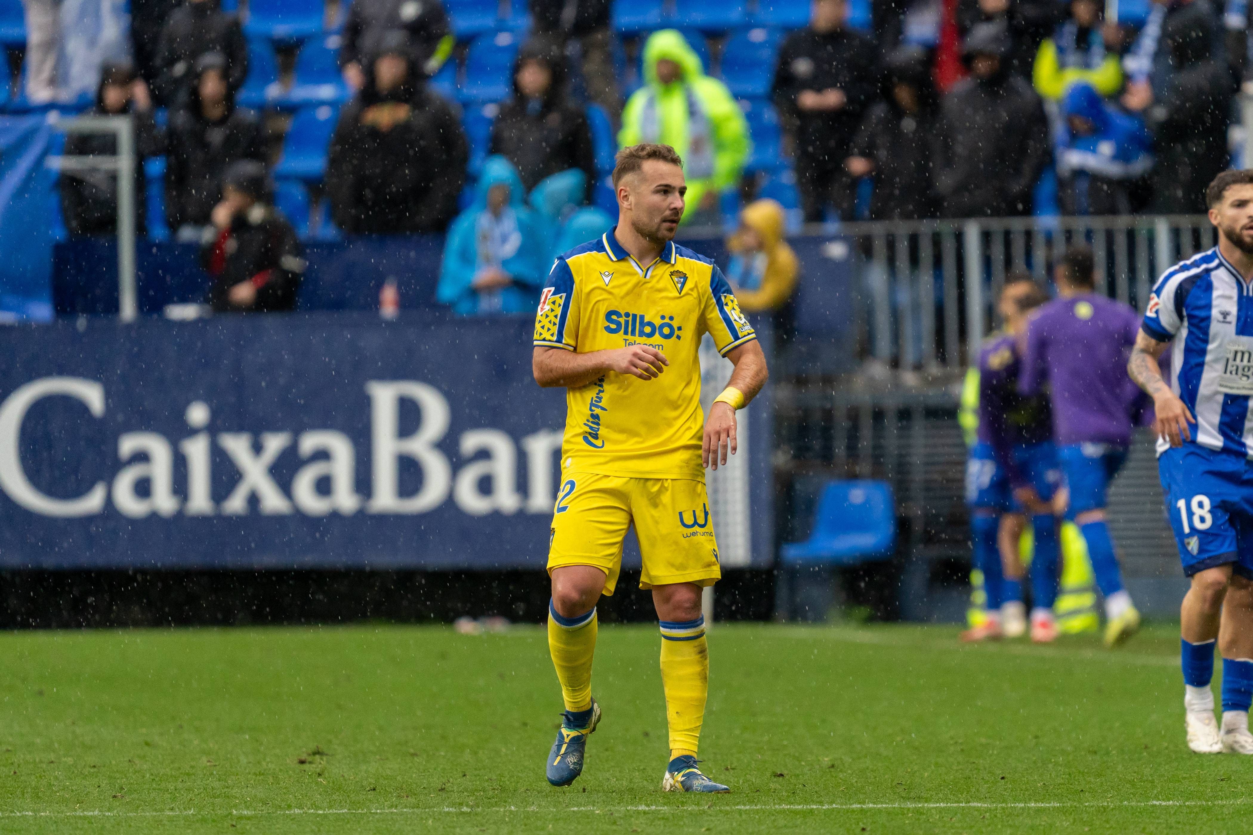 Gaizka Garitano tiene un 'problema' con Ontiveros y debe decidir