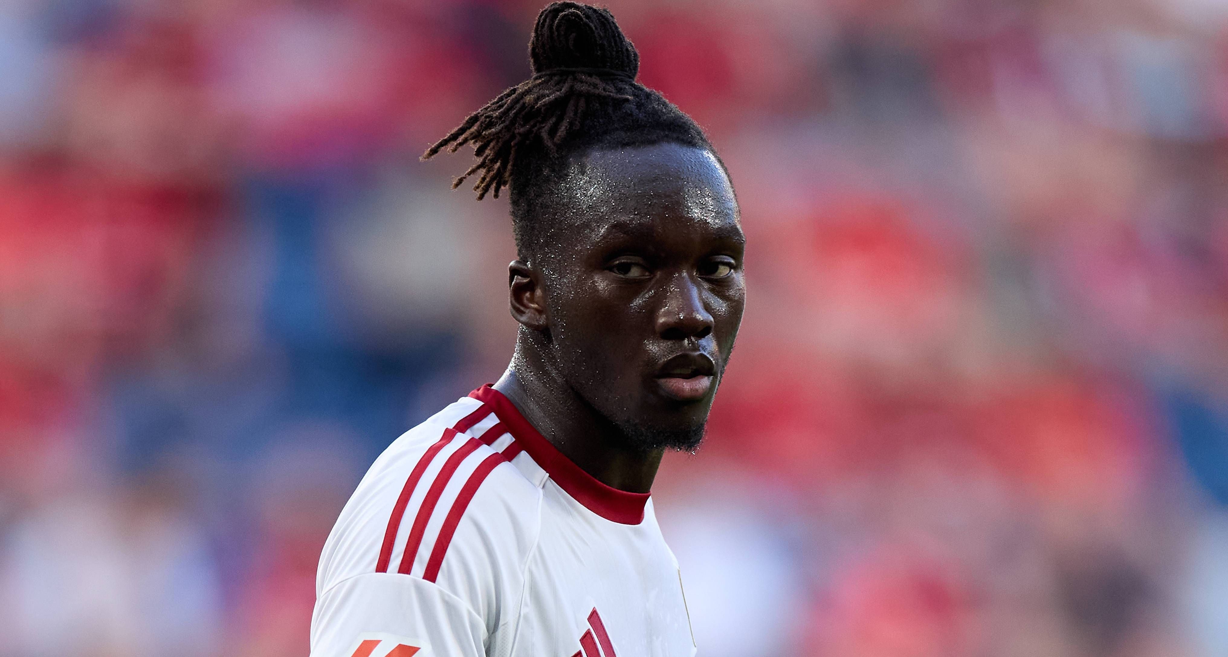 Resolución trascendental con Batista Mendy que determina su futuro en el Sevilla