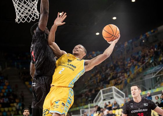 El descenso aprieta en la Liga ACB 