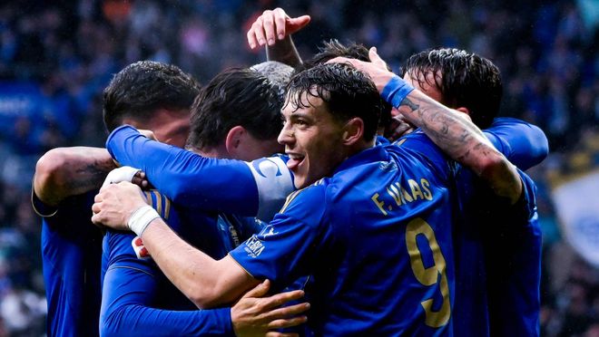 El Oviedo cree en la permanencia en Primera División tras la victoria ante el Sevilla: "Seguimos soñando"