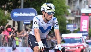 El Movistar Team recibe una sanción y pierde puntos en el Giro de Italia