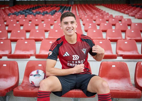 Se plantan por Panichelli 