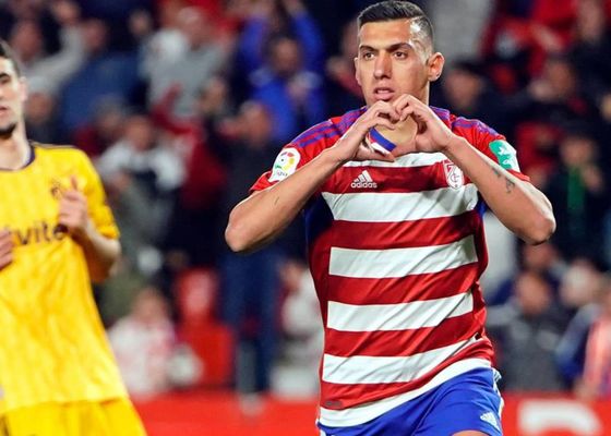 Granada 2-2 Ponferradina: Milagro en Los Cármenes para sacar un empate