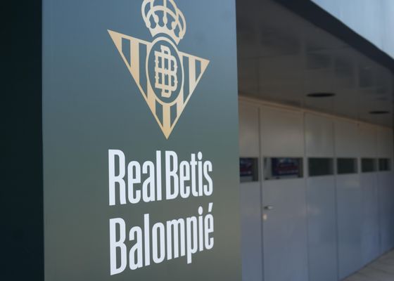 Nuevos detalles de la puesta a punto de La Cartuja para el estreno del Betis