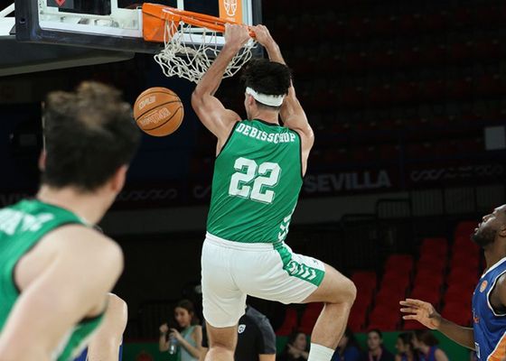 El Betis da el gran golpe