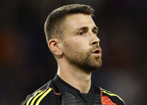 Unai Simón se supera: historia del Athletic Club y de la Selección española