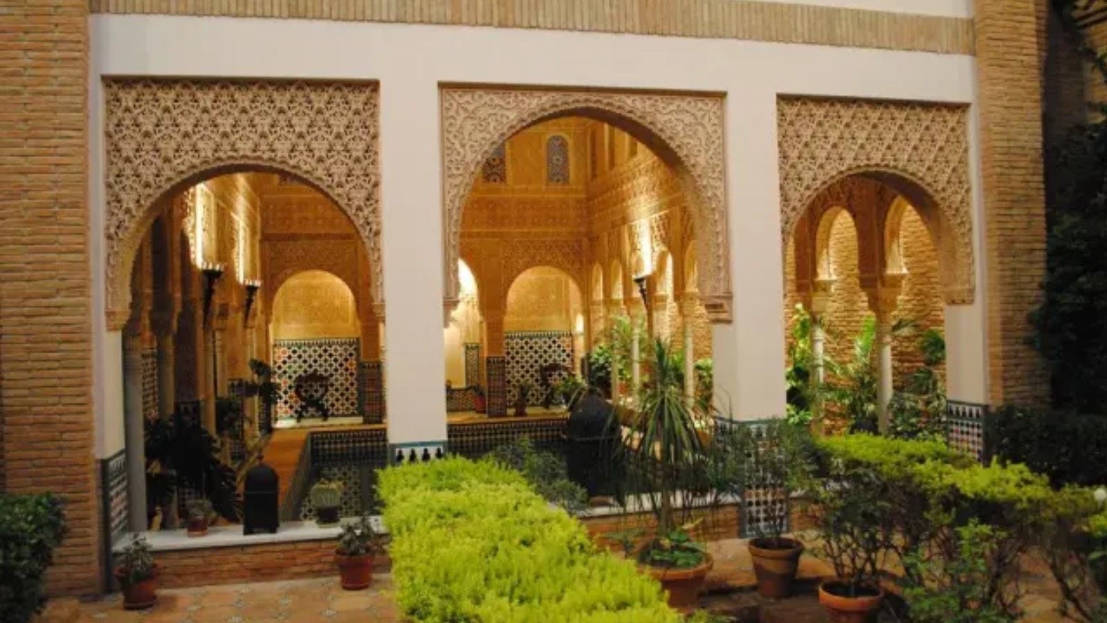 Sevilla esconde una Alhambra como la de Granada