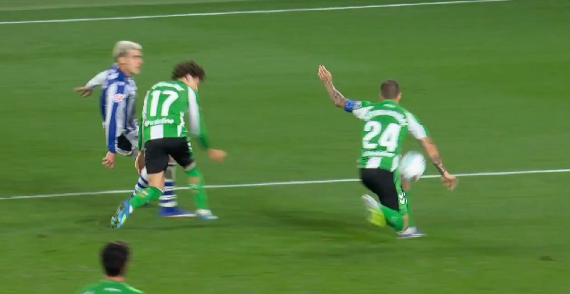 El CTA admite que el penalti de Aitor Ruibal frente a la Real Sociedad no debió ser señalado