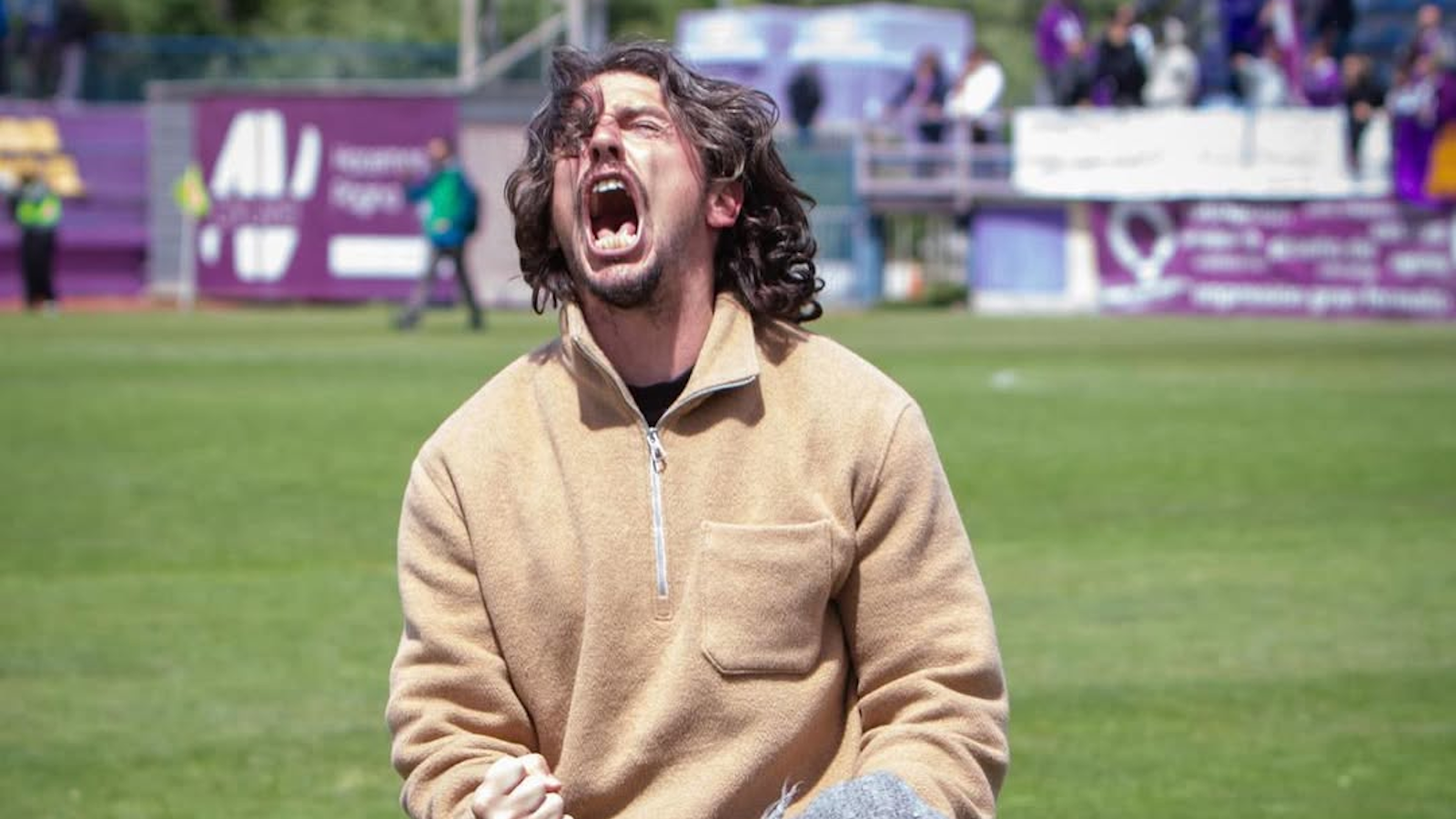 Escándalo en Primera RFEF con Javi Poves indignado