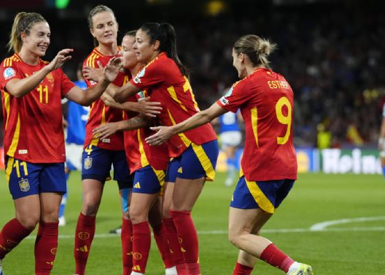 Gran presencia española en el once ideal de la fase de grupos de la Eurocopa 2025