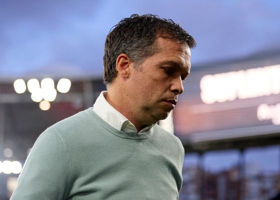Luis Castro, sobre el descenso: "Tampoco sé si ganas te quedas y si pierdes no te quedas"