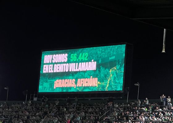 Récord histórico del Betis en Europa: 56.442 béticos en las gradas del Benito Villamarín