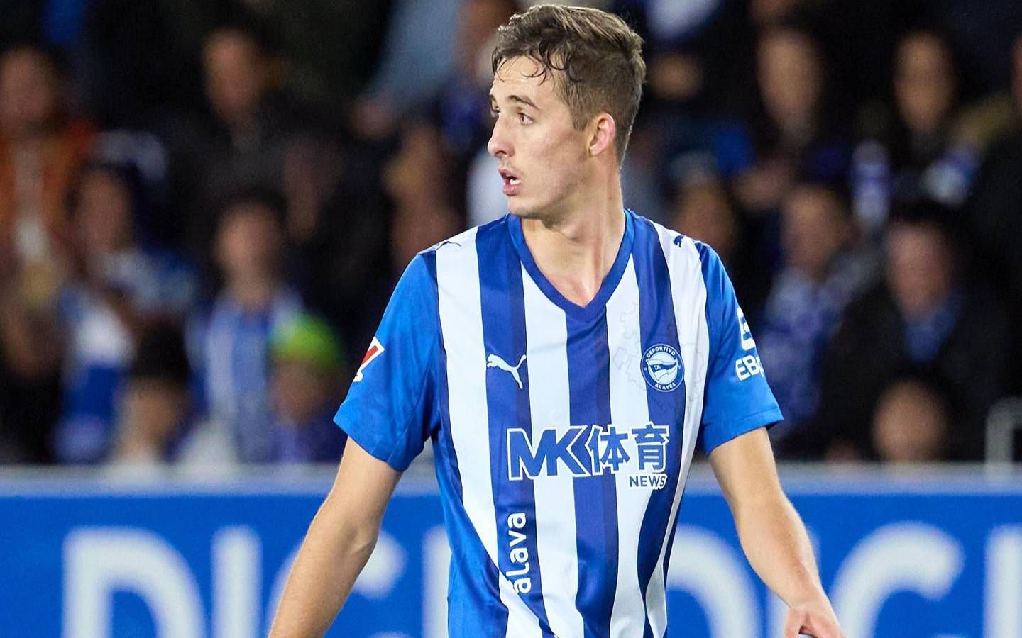 Buenas noticias para Coudet: Pacheco se perfila para volver al once del Alavés tras superar su lesión